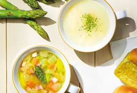 白と緑のごちそう アスパラガスのスープ