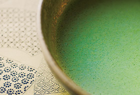 �F���̖���